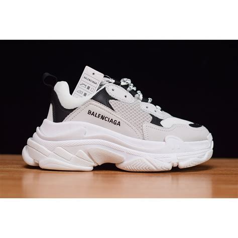 Balenciaga Stitching Quality