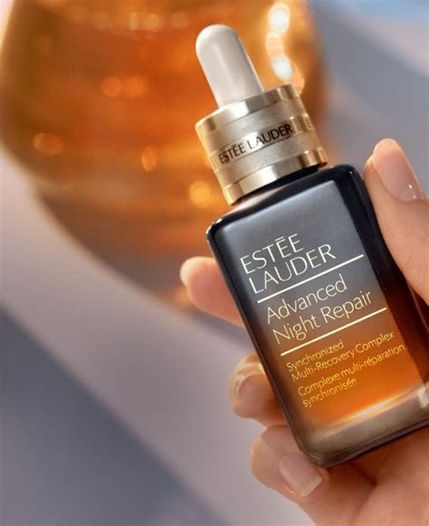 Benefits of Using Estée Lauder Serums