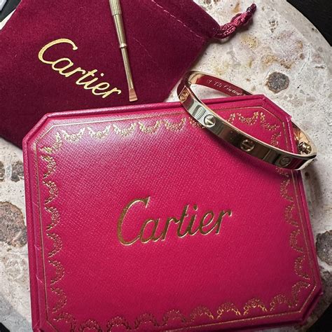 When To Find Out That Your Cartier Bracelet Is Fake?