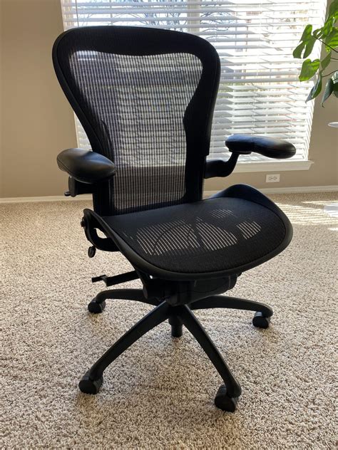 Replica vs Authentic Herman Miller Desk