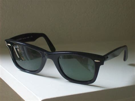 Handcrafted Ray-Ban design