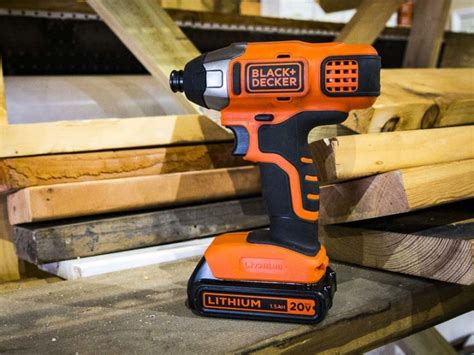 Black & Decker BDC120C drill driver