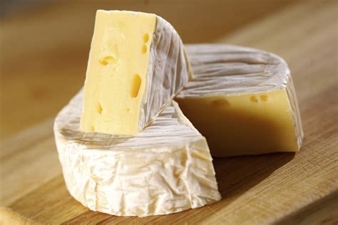 Tips To Check Real Camembert Cheese