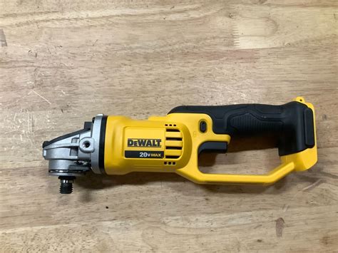 DeWalt DCG412 Fake Tool