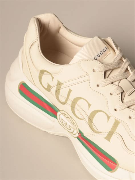 Gucci Sneakers Logo