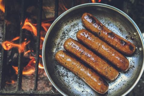 How To Spot Fake Sausages In The Food Market