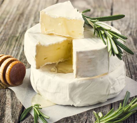 Recognizing True Camembert Cheese