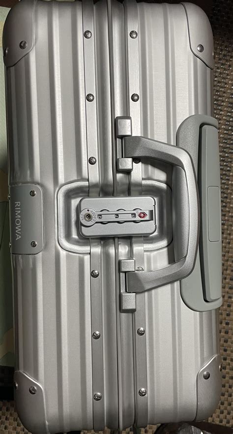 Rimowa authenticity check