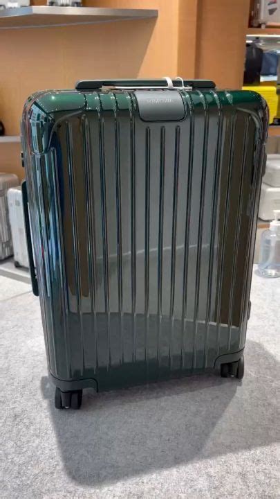 Rimowa luggage warranty