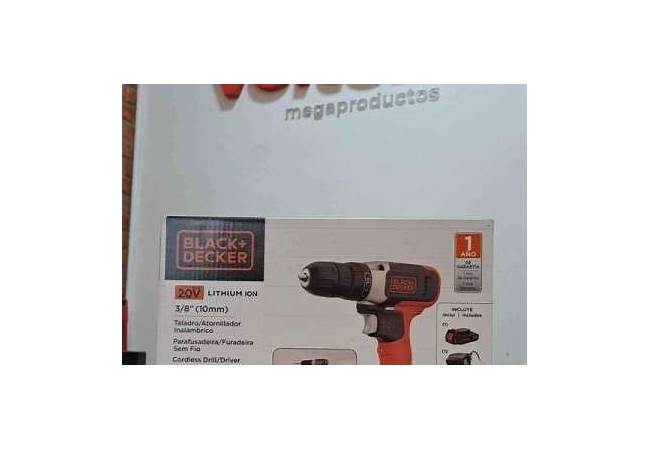 Black & Decker BCD702 Packaging