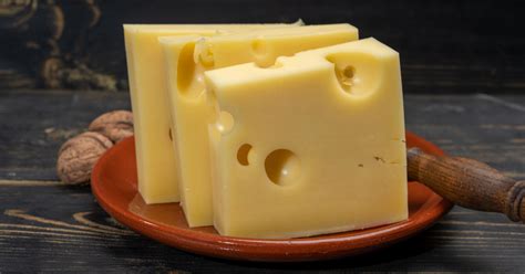 Comparison of Emmental and Swiss cheese