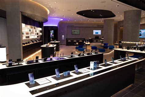 Samsung Retailer Store