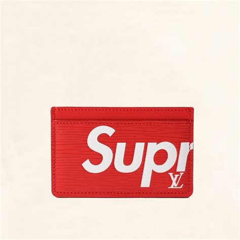 Supreme Card Holder Logo